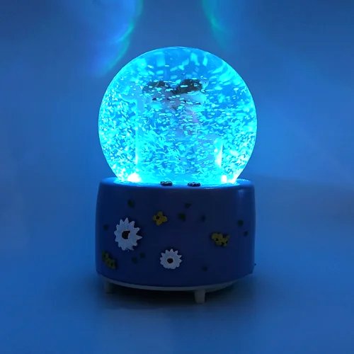 285867153_Cute-Musical-Crystal-Snow-Ball-Gift-for-Couple_3.jpg