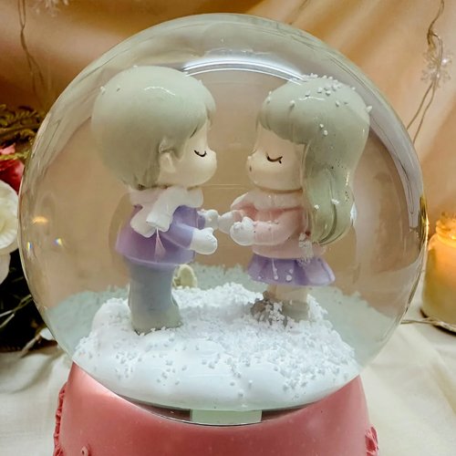 423323390_Golden-Memories-Crystal-Dome_1.jpg