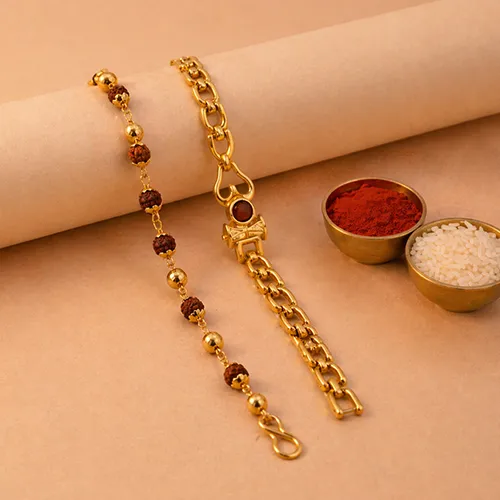 485858731_Luxury-Rakhi-Set.webp