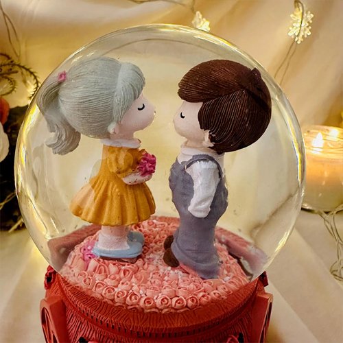 517292043_Opulent-Orbit-Luxury-Rotating-Love-Globe_1.jpg