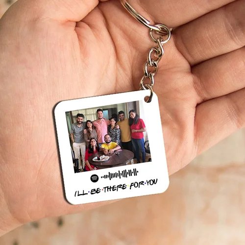 544849714_Personalized-Spotify-Keychain_1.jpg