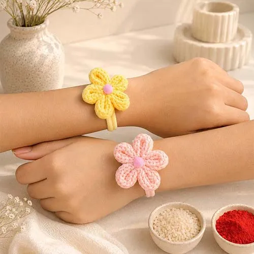 cute-crochet-flower-rakhi--set
