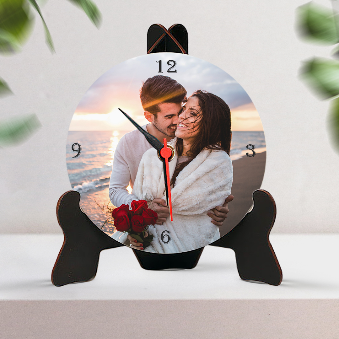 Couple Personalized Lovely Table Clock